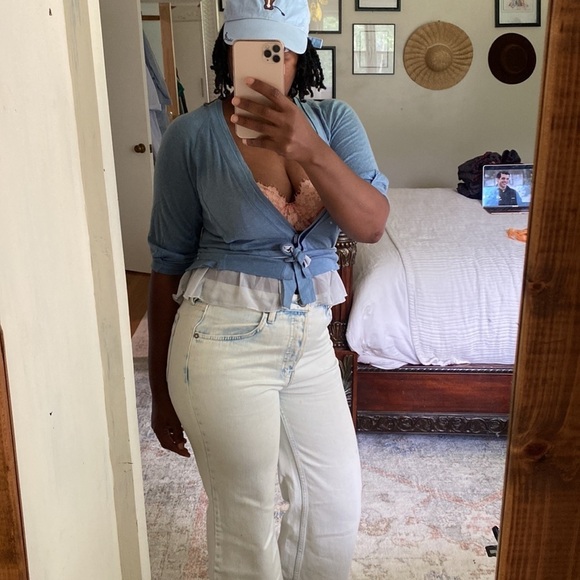 Forever 21 - Picture 2 of 6